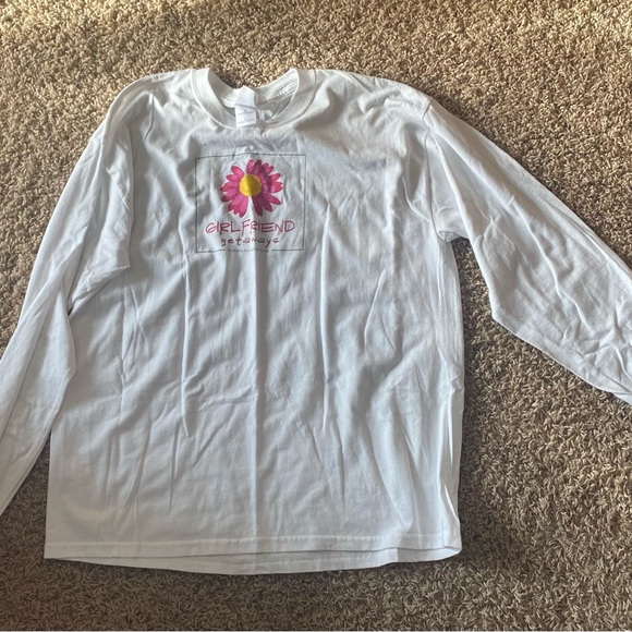 Gildan Tops - Women’s White Long Sleeve  Shirt with Graphic Flower Design